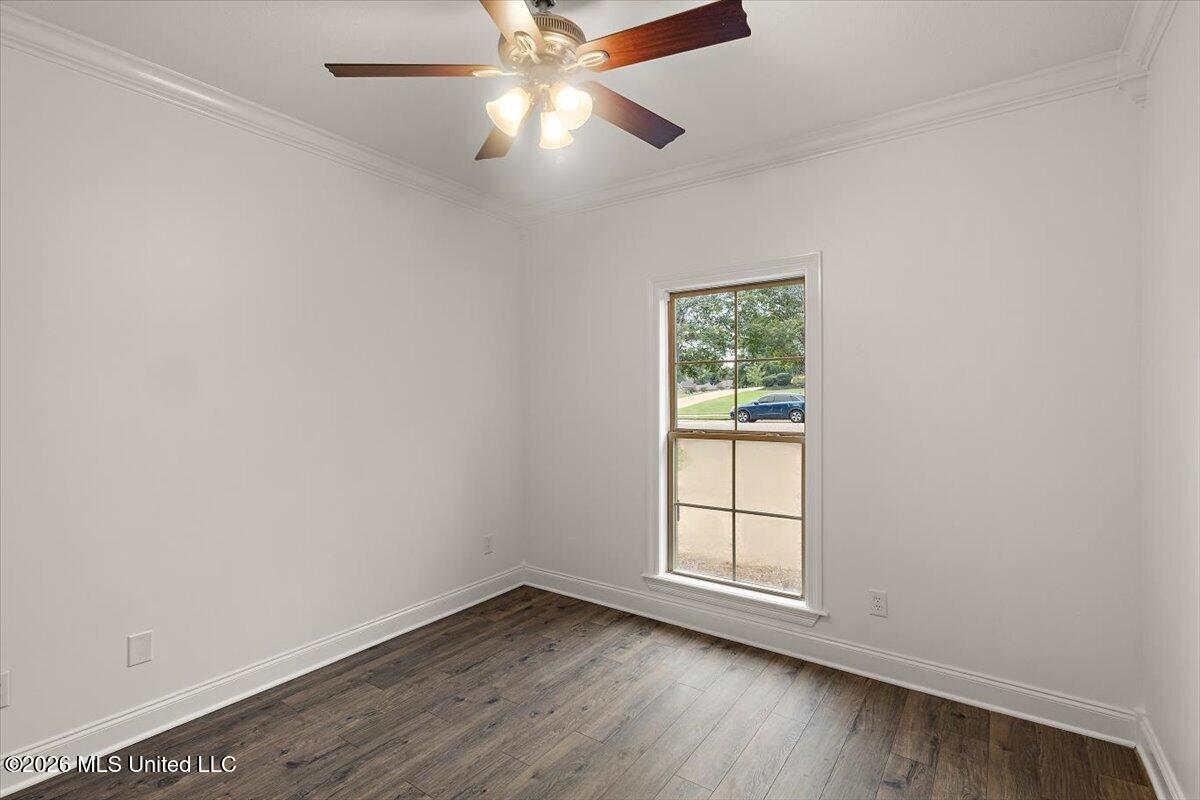 504 Asbury Lane Drive Property Photo 26