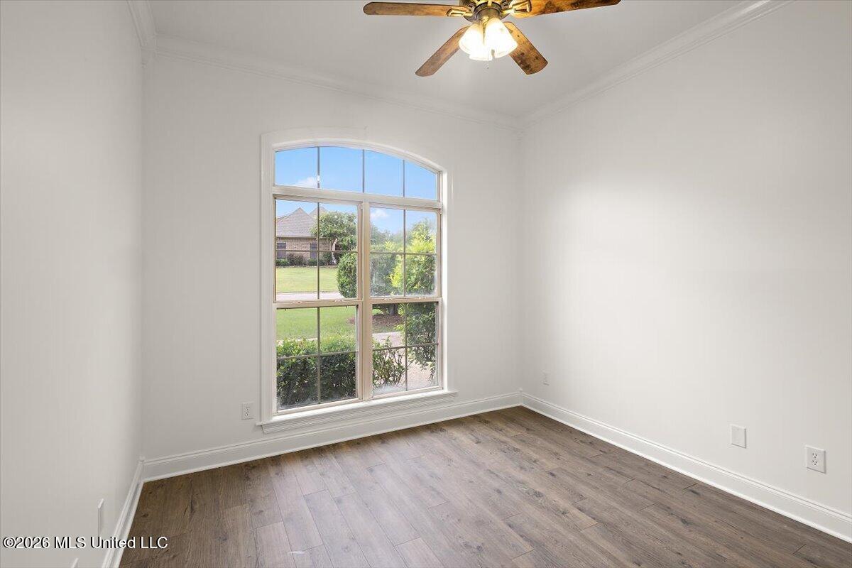 504 Asbury Lane Drive Property Photo 32