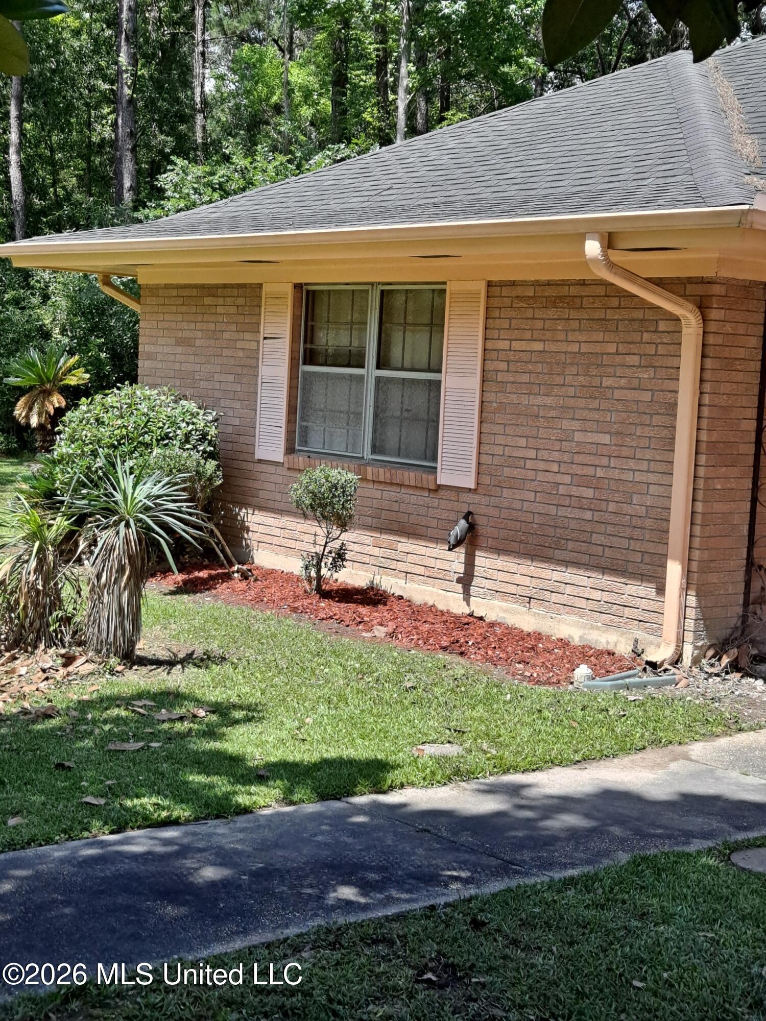 209 S Loftin Street Property Photo 29