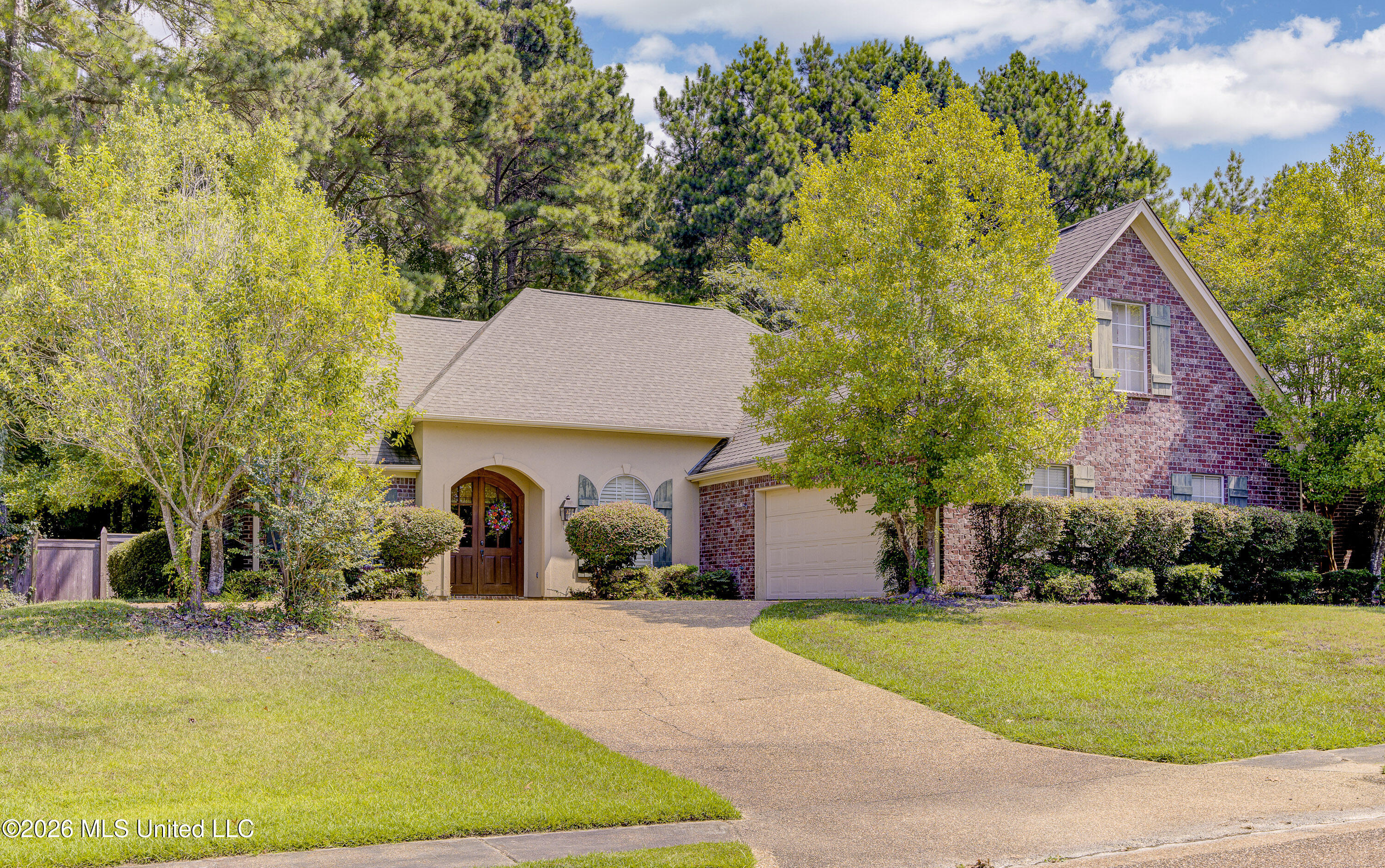 137 Baileys Ridge Circle Property Photo 1