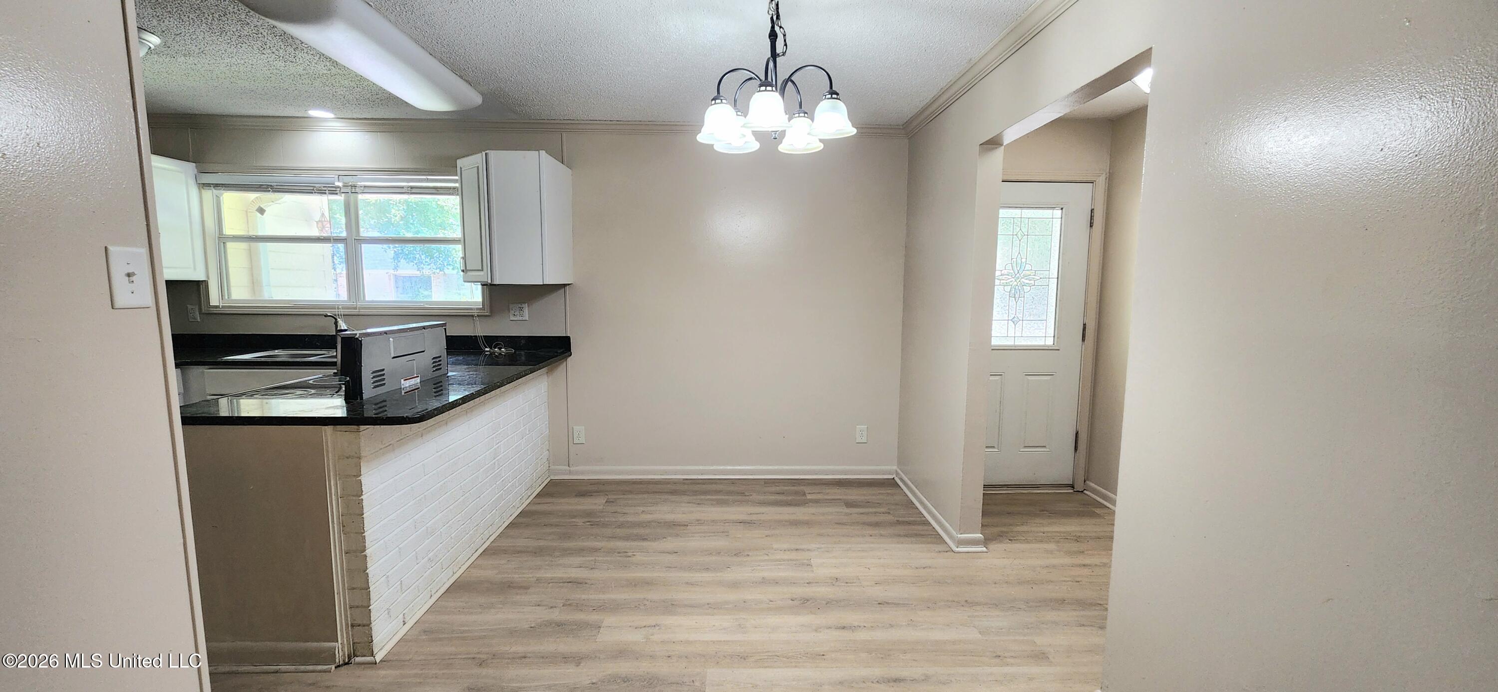 9113 Warbler Avenue Property Photo 7