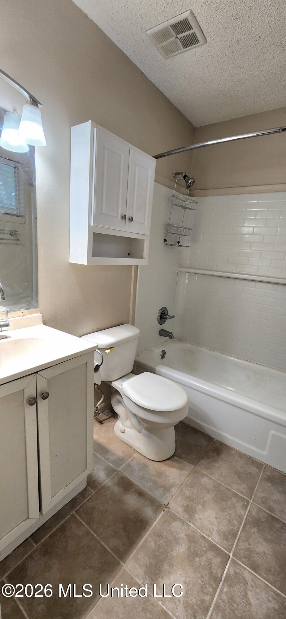 9113 Warbler Avenue Property Photo 12