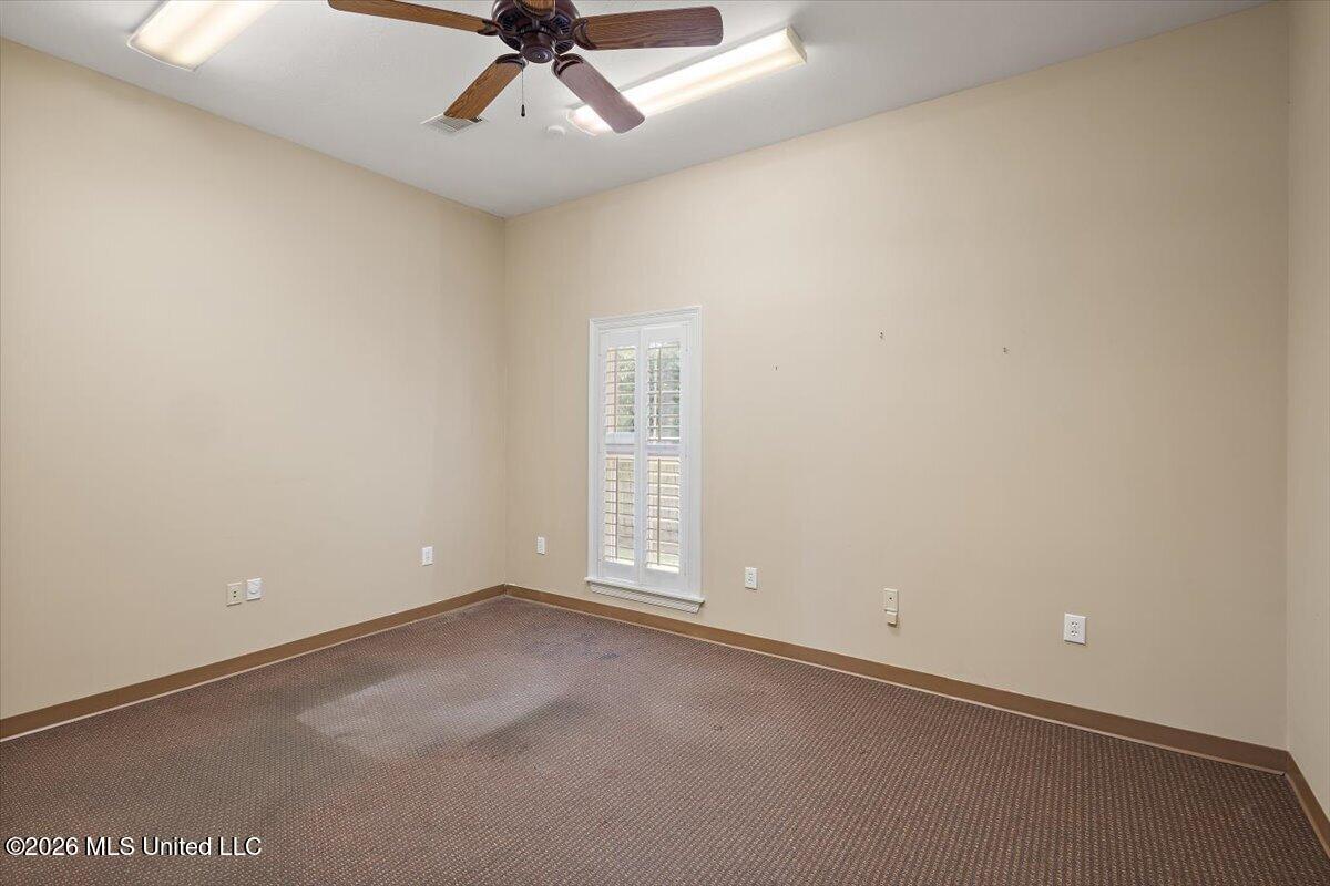 529 S Pear Orchard Road Property Photo 7