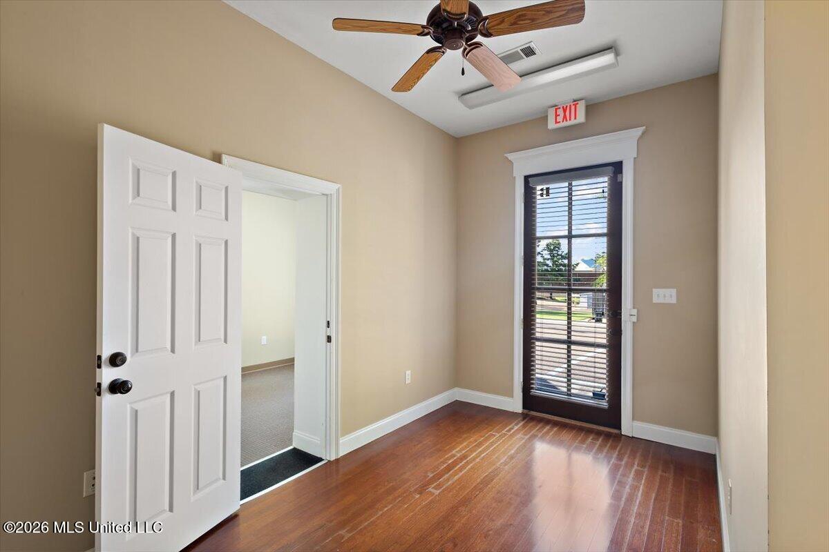 529 S Pear Orchard Road Property Photo 13