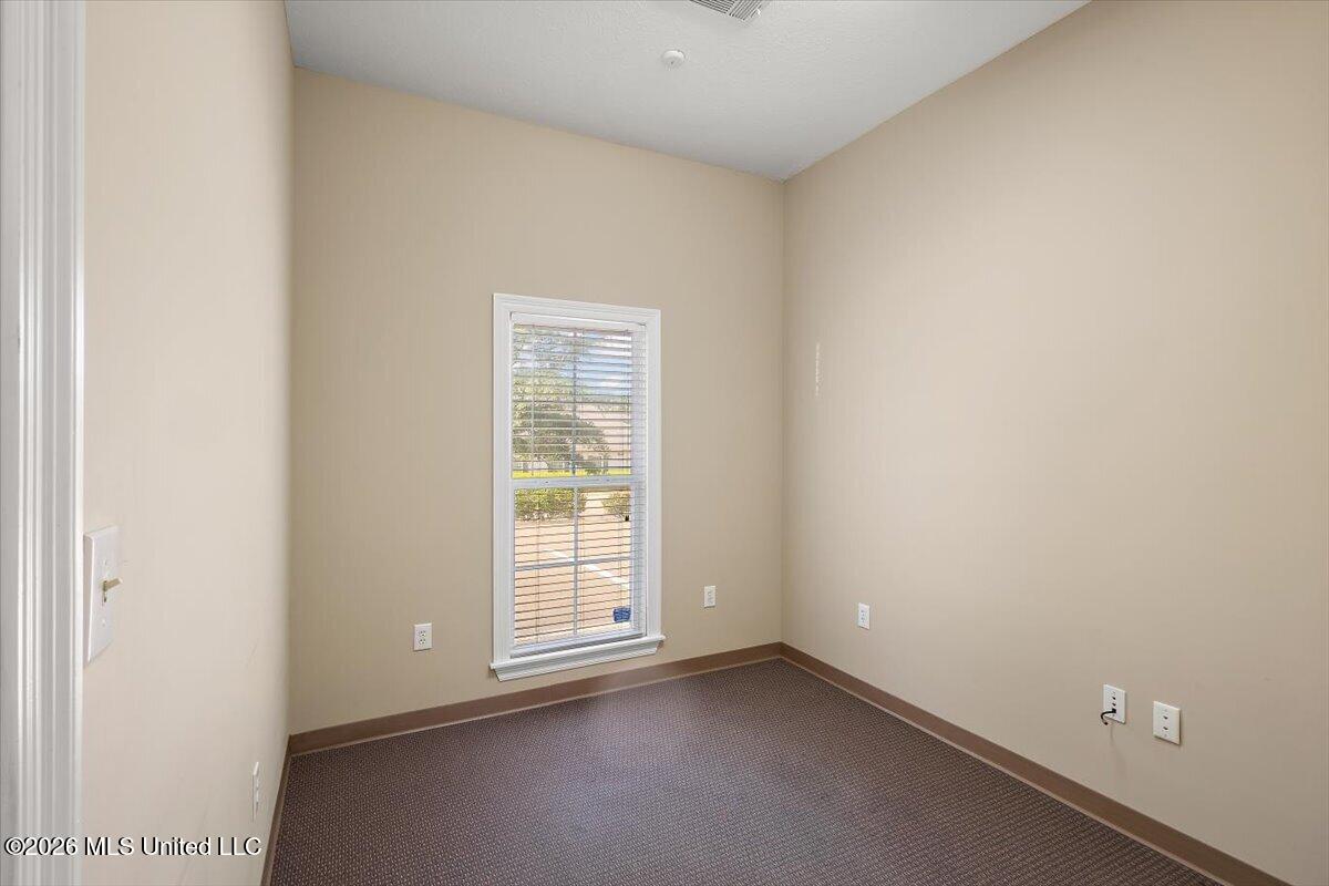 529 S Pear Orchard Road Property Photo 15