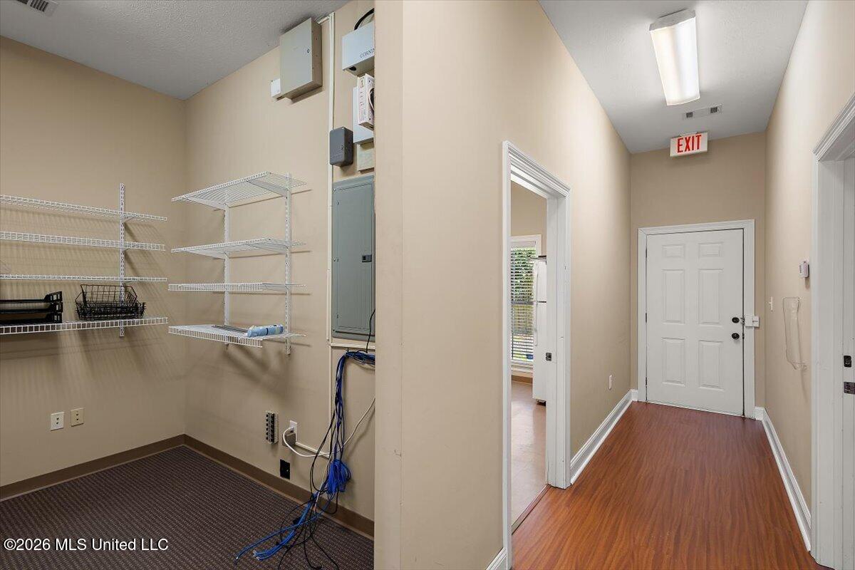 529 S Pear Orchard Road Property Photo 21