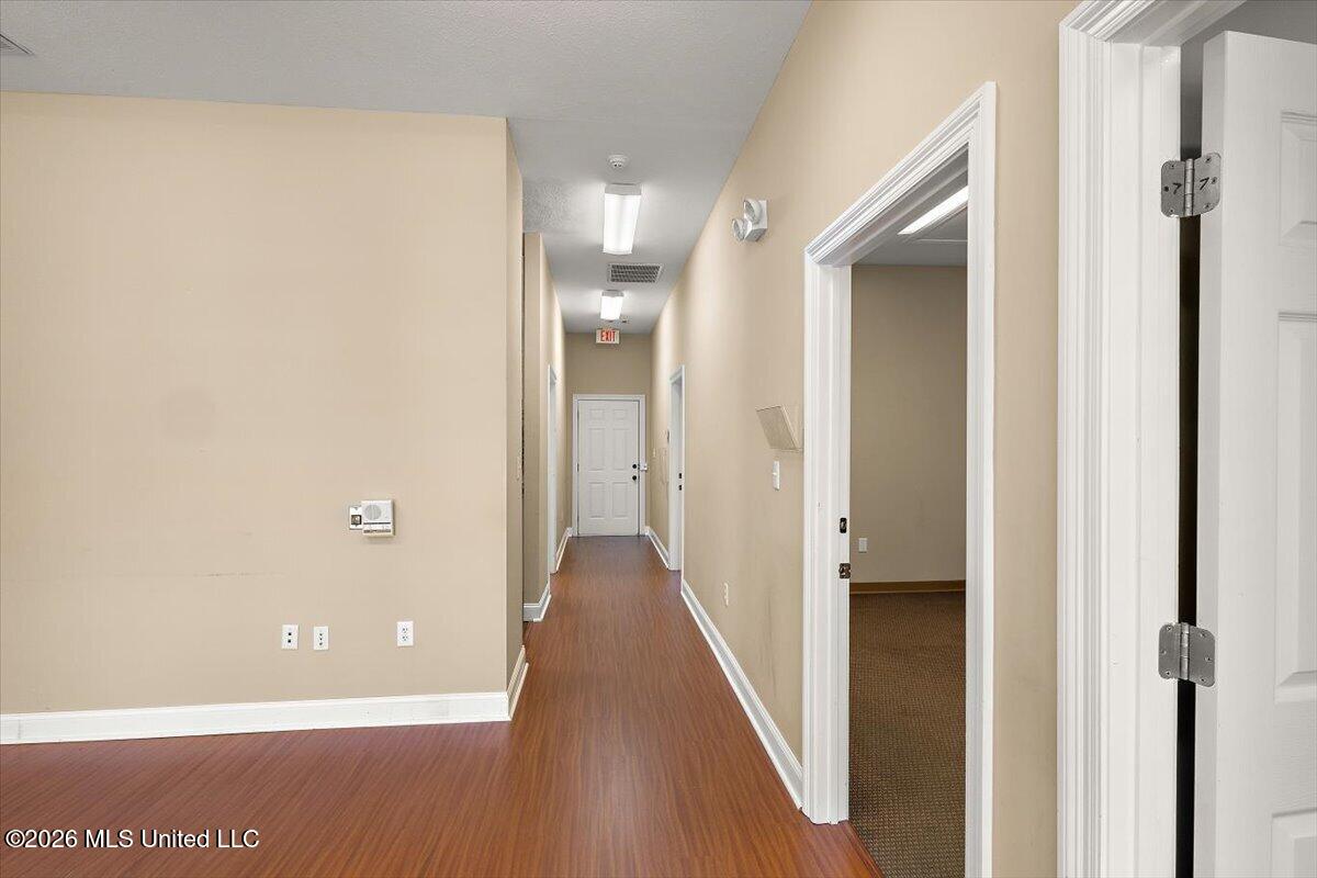 529 S Pear Orchard Road Property Photo 23