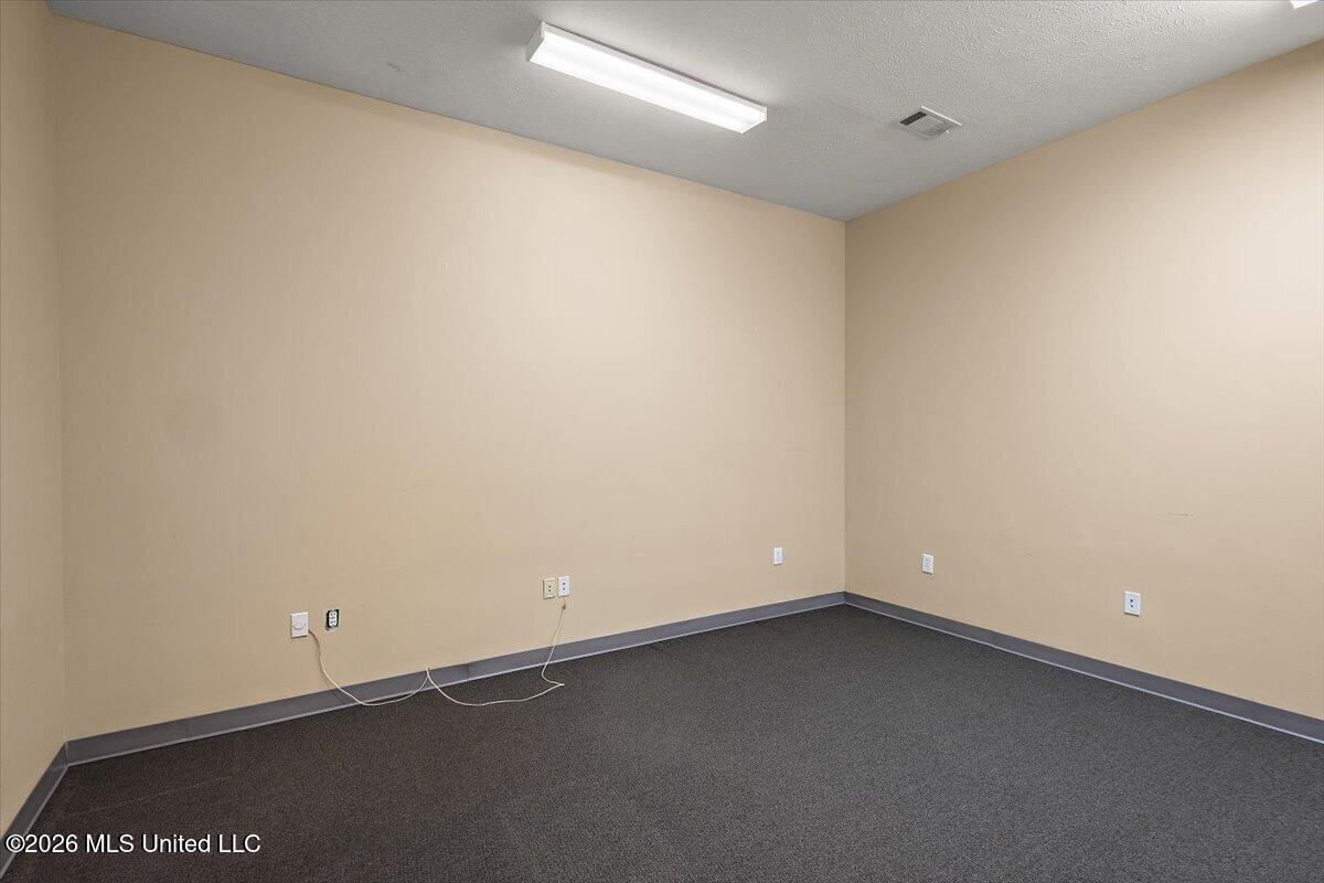 529 S Pear Orchard Road Property Photo 26