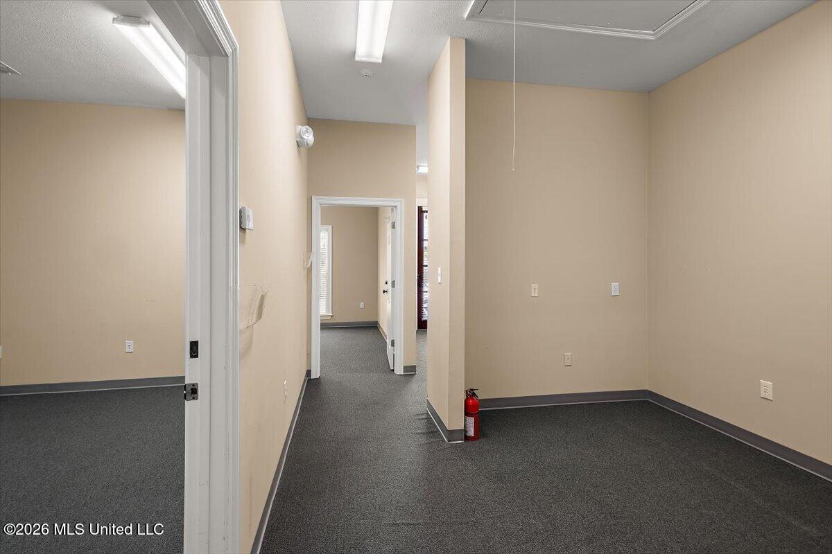 529 S Pear Orchard Road Property Photo 27