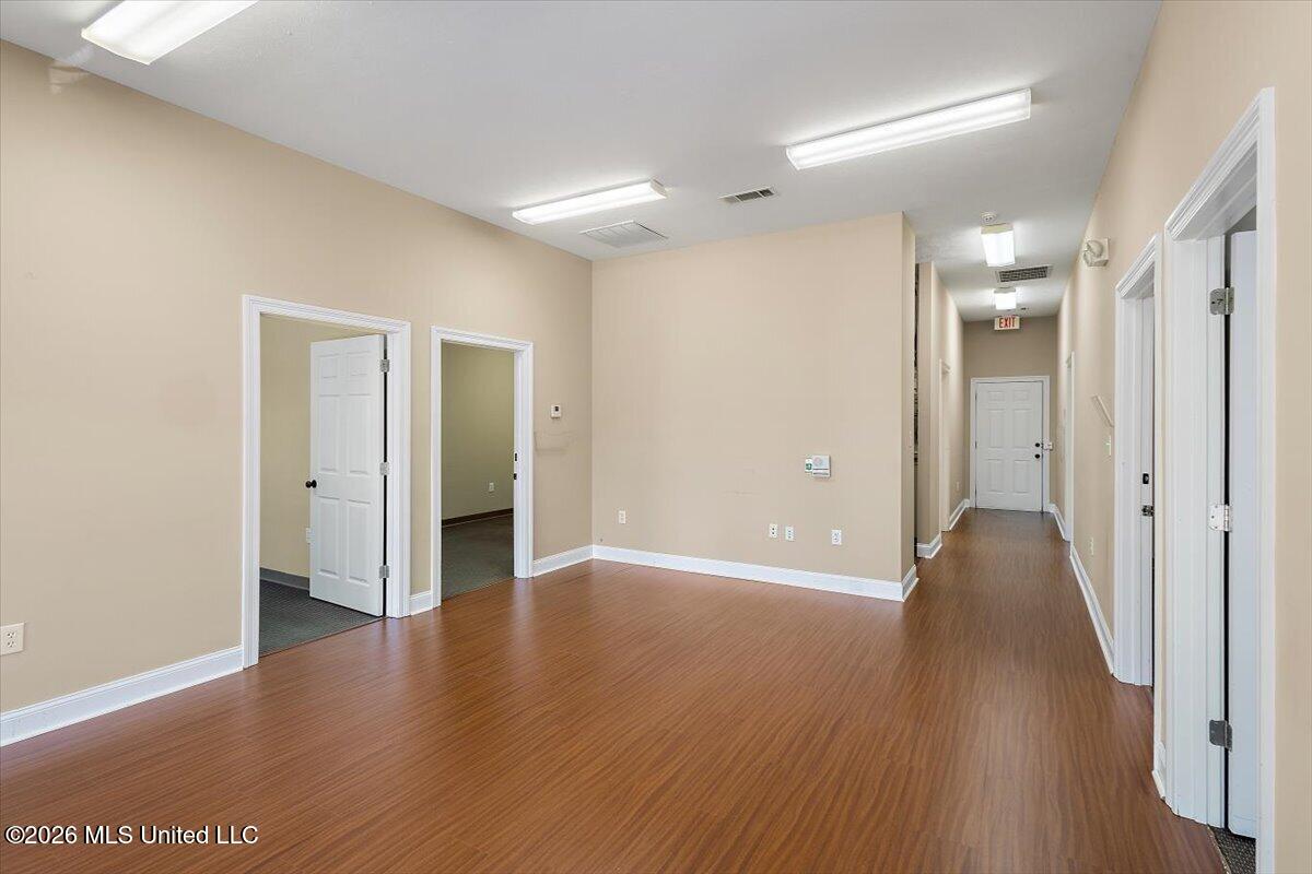 529 S Pear Orchard Road Property Photo 32