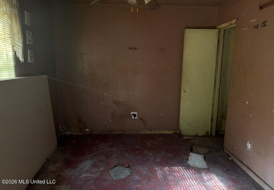 453 Main Street Property Photo 11