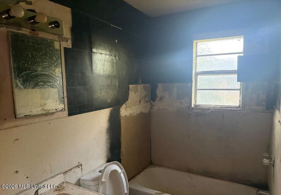 453 Main Street Property Photo 13