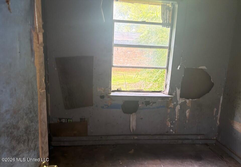 453 Main Street Property Photo 14