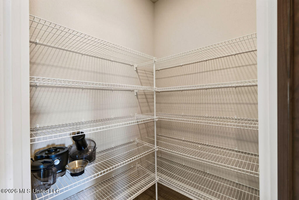 15610 Hawick Lane Property Photo 17