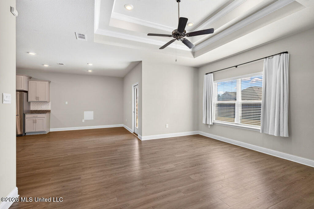 15610 Hawick Lane Property Photo 21