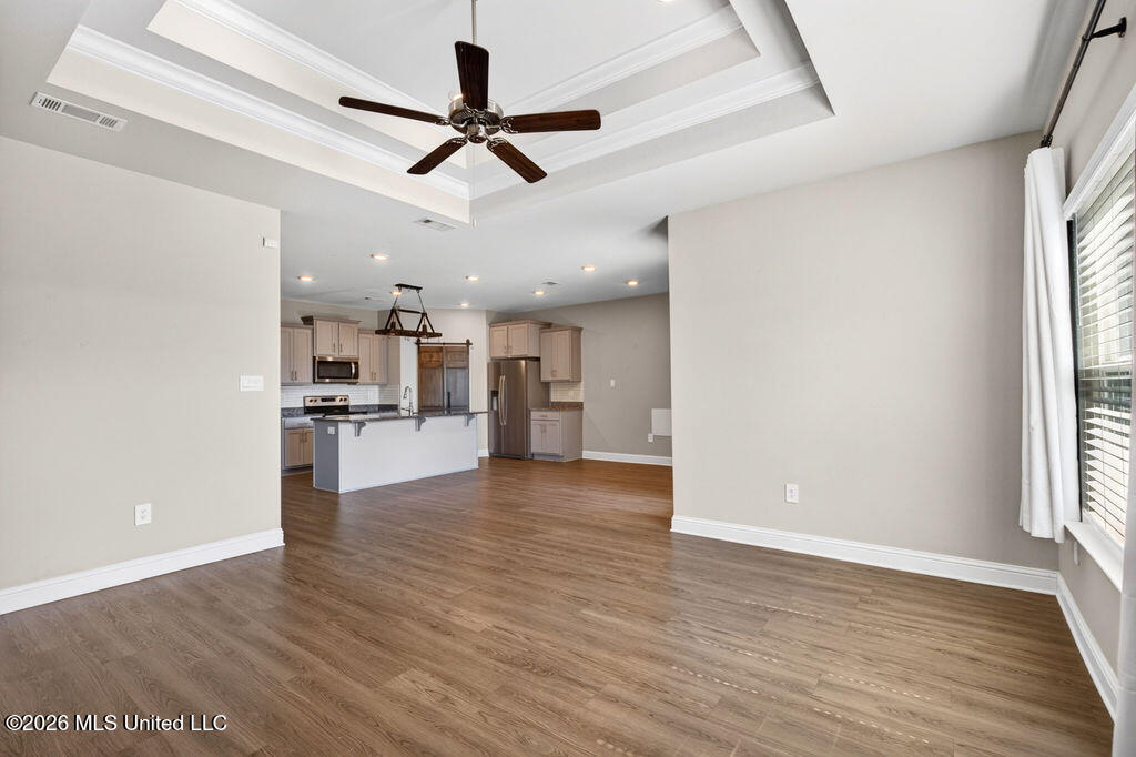 15610 Hawick Lane Property Photo 22