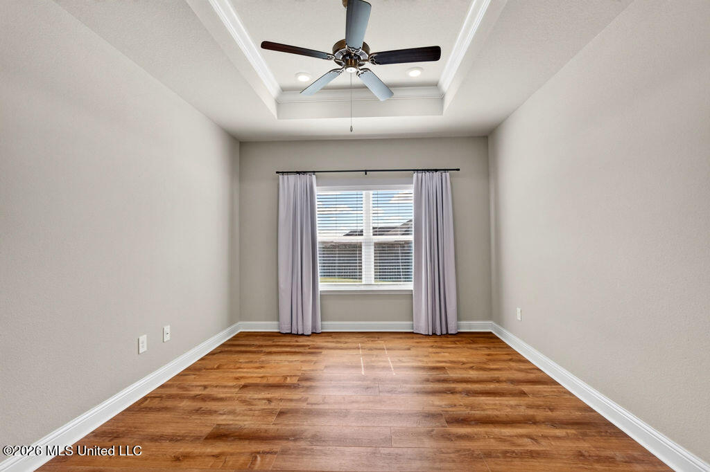 15610 Hawick Lane Property Photo 23