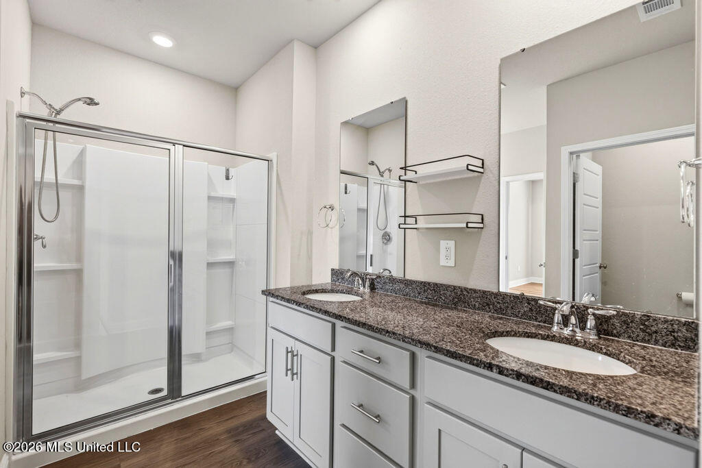 15610 Hawick Lane Property Photo 26