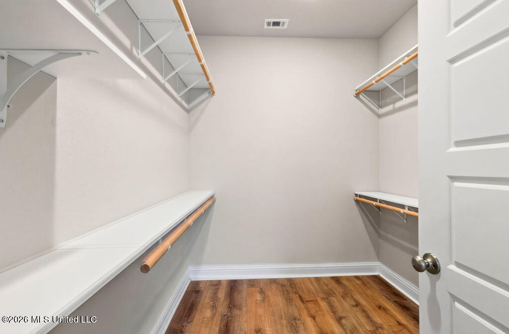 15610 Hawick Lane Property Photo 28