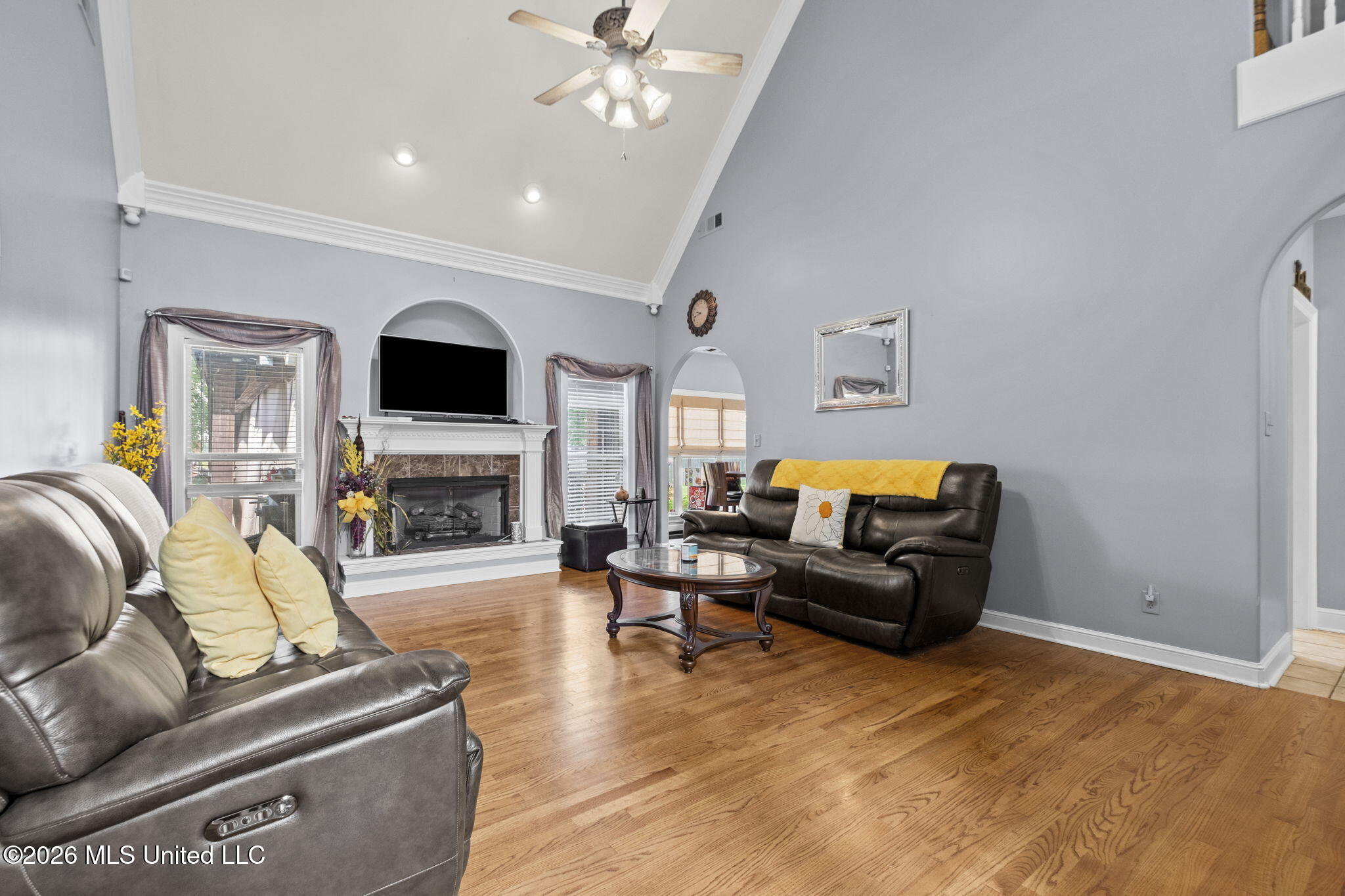 8576 Saddle Creek Drive Property Photo 5