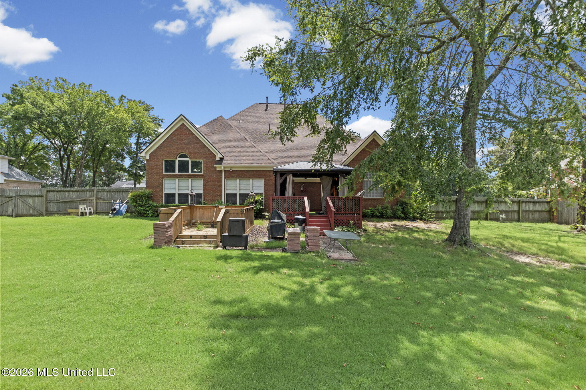 8576 Saddle Creek Drive Property Photo 24