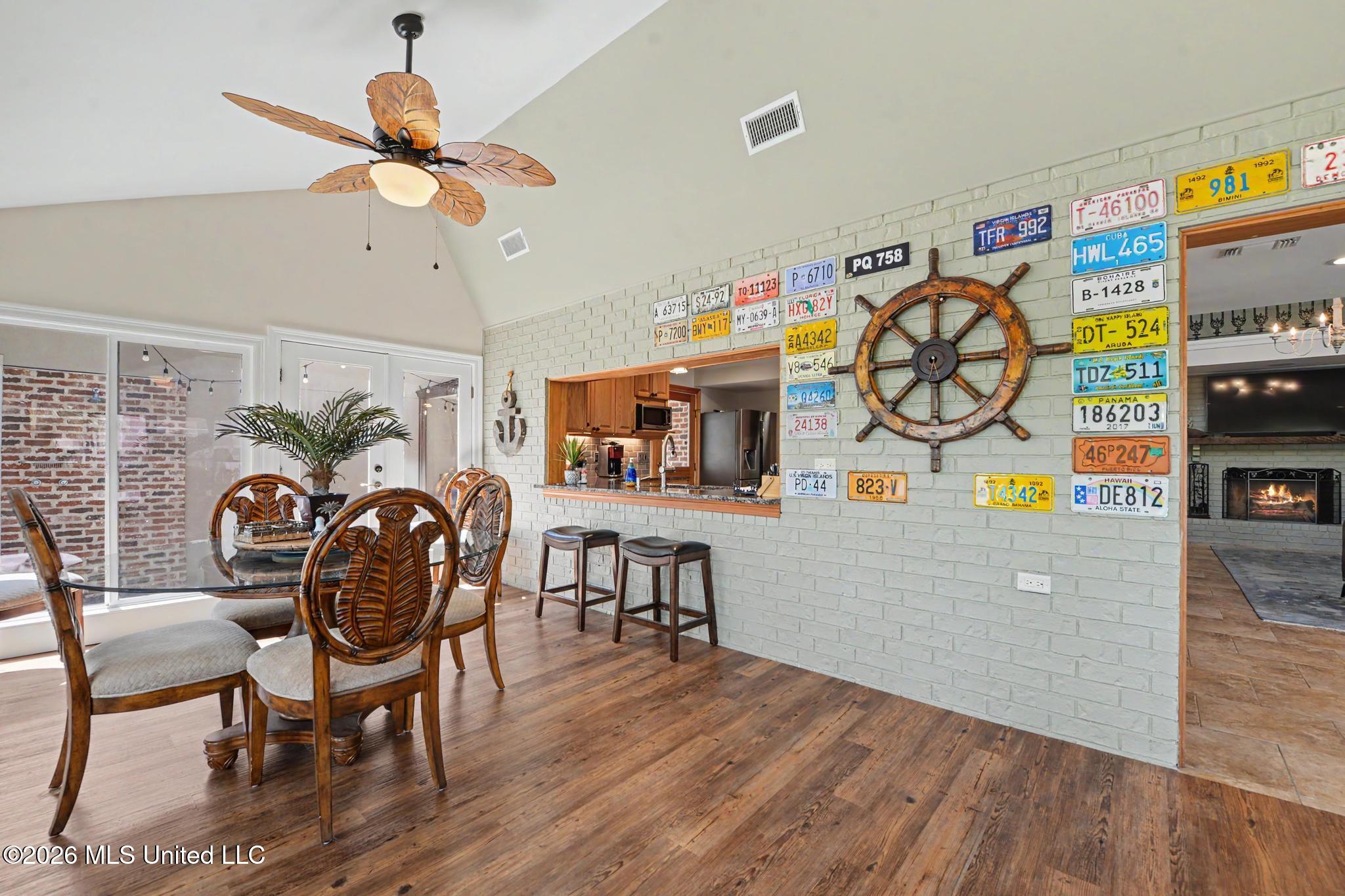8324 Maunalani Place Property Photo 16