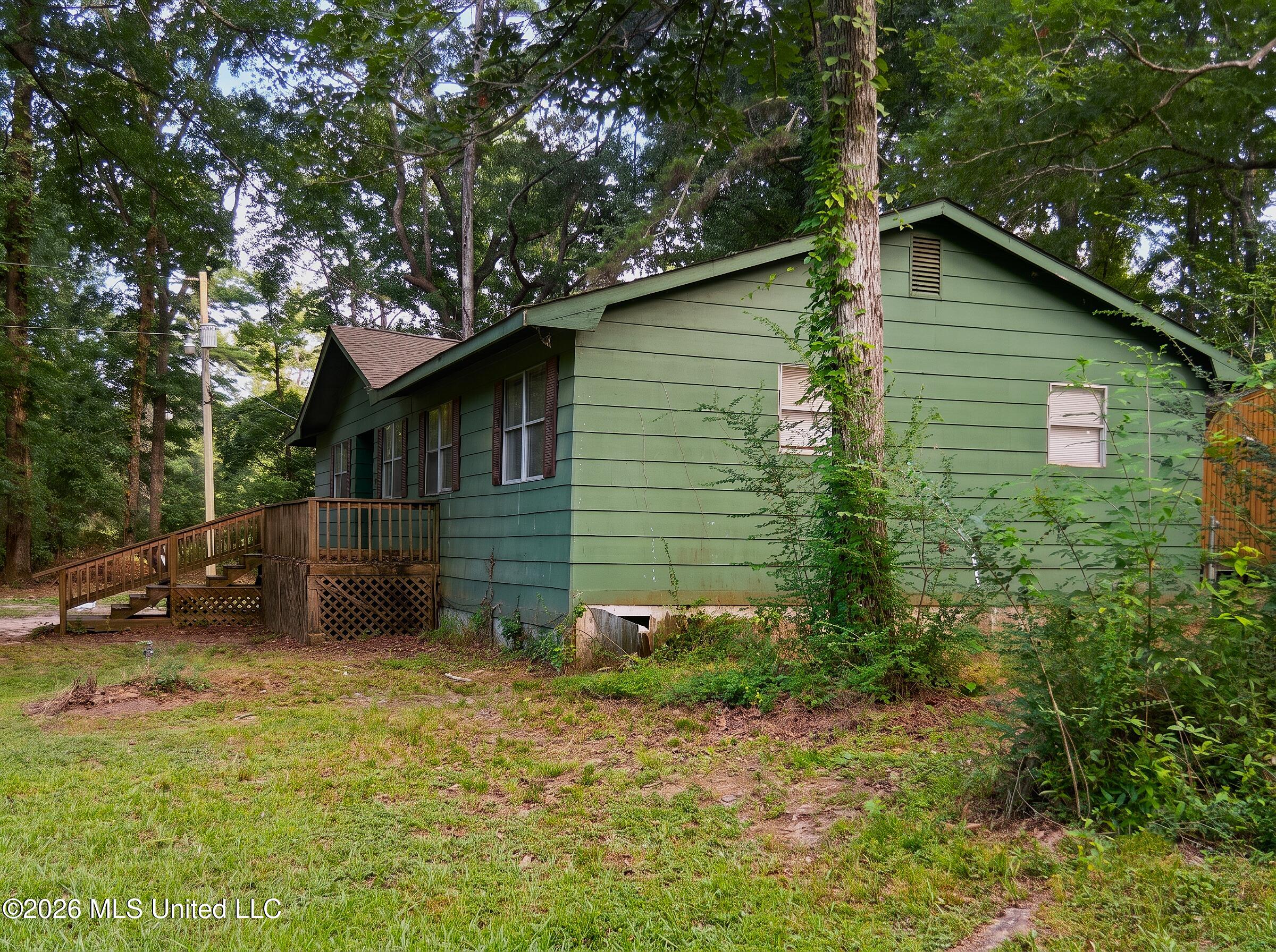 150 Tullos Road Property Photo 2