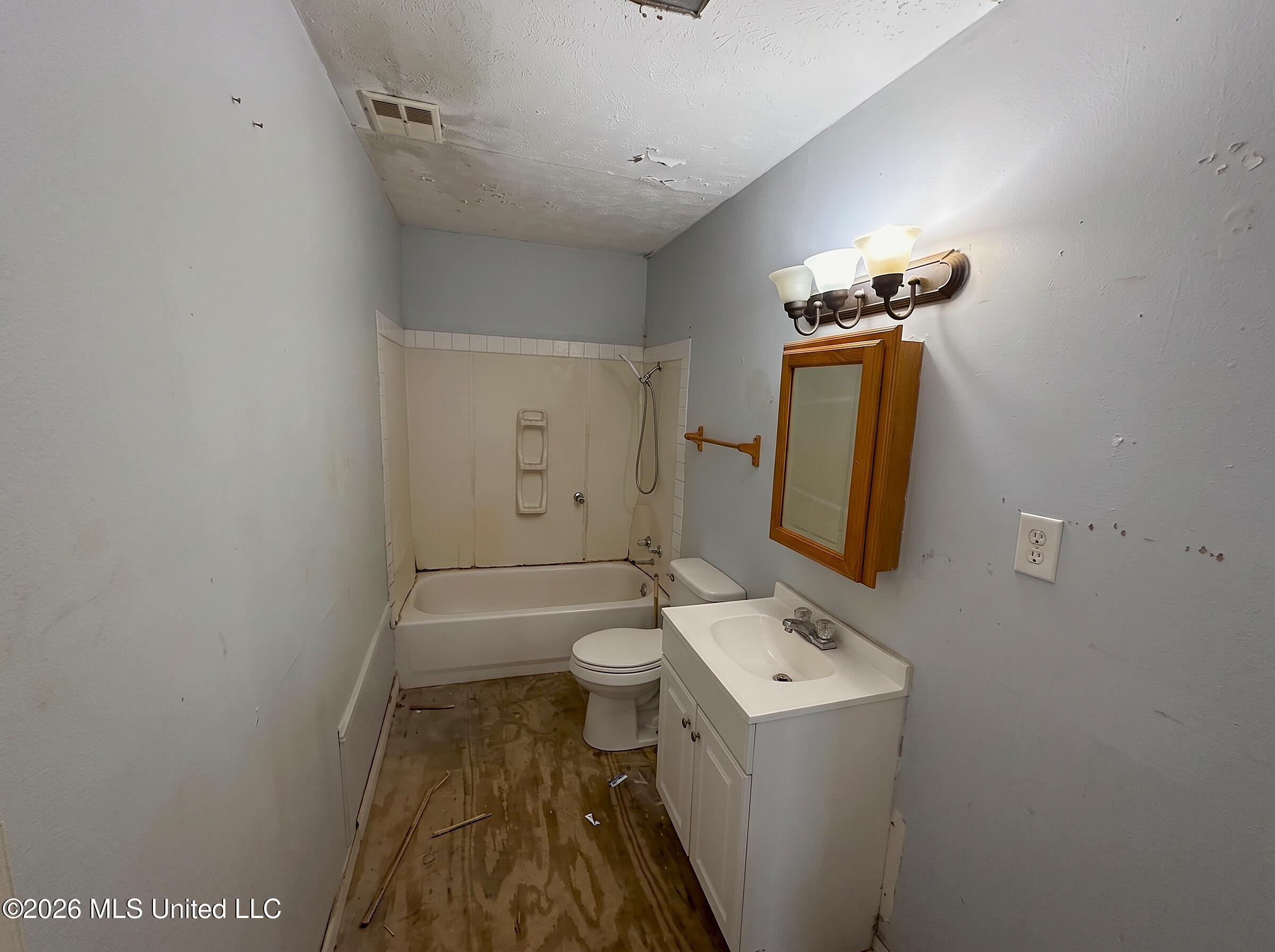 150 Tullos Road Property Photo 10