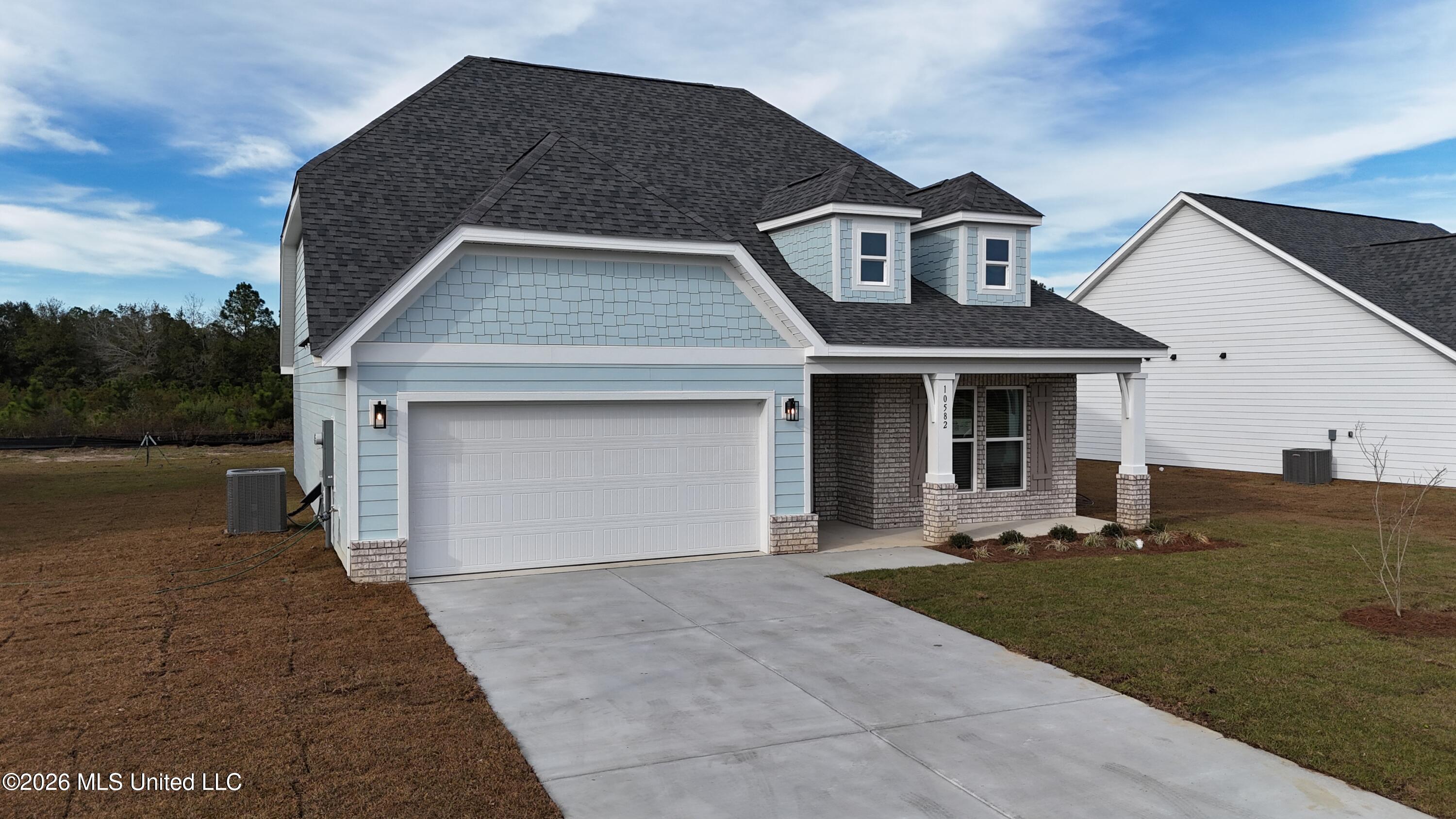 10582 Landon Meadows Drive Property Photo 3