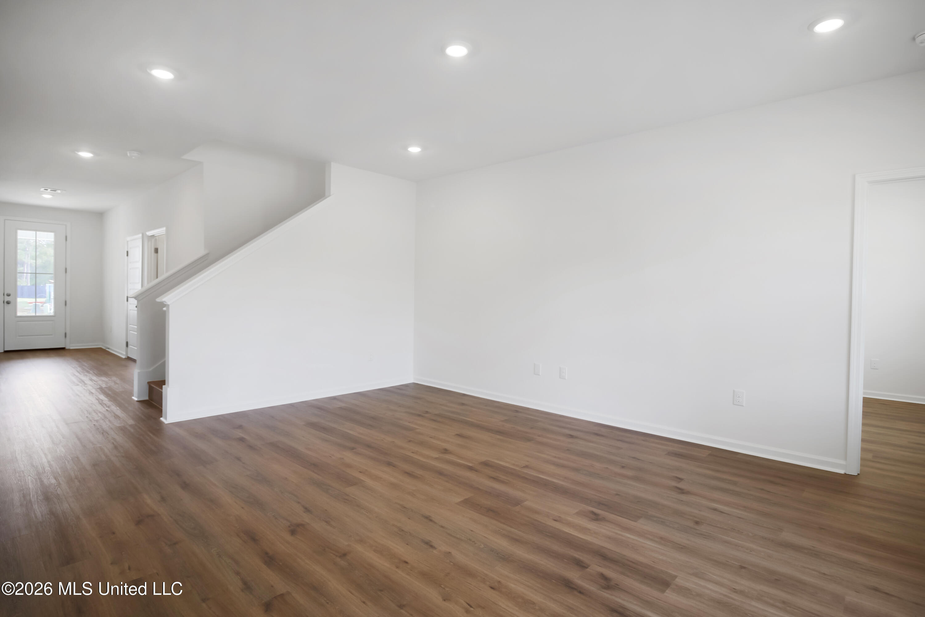 10582 Landon Meadows Drive Property Photo 8