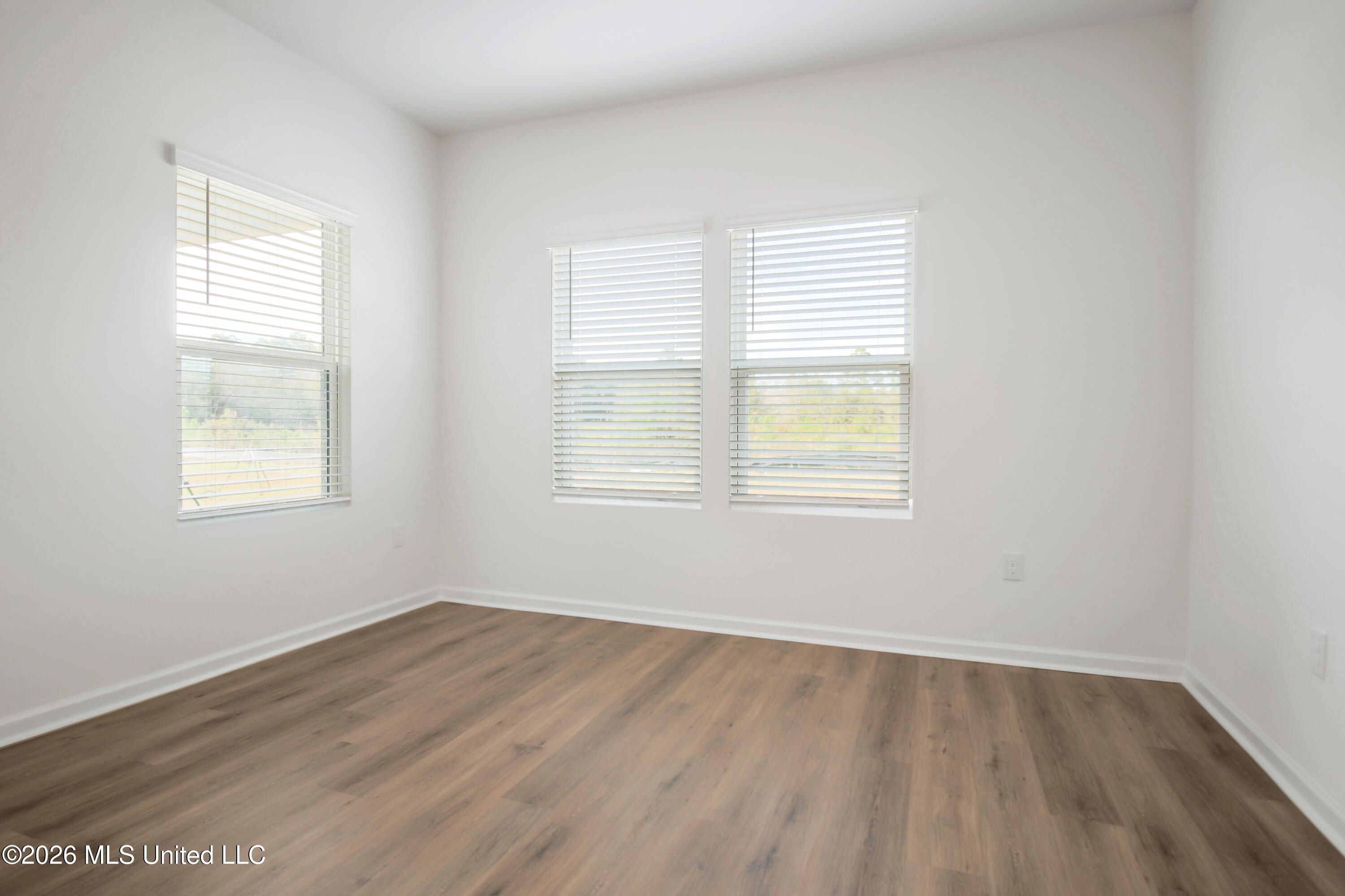 10582 Landon Meadows Drive Property Photo 12