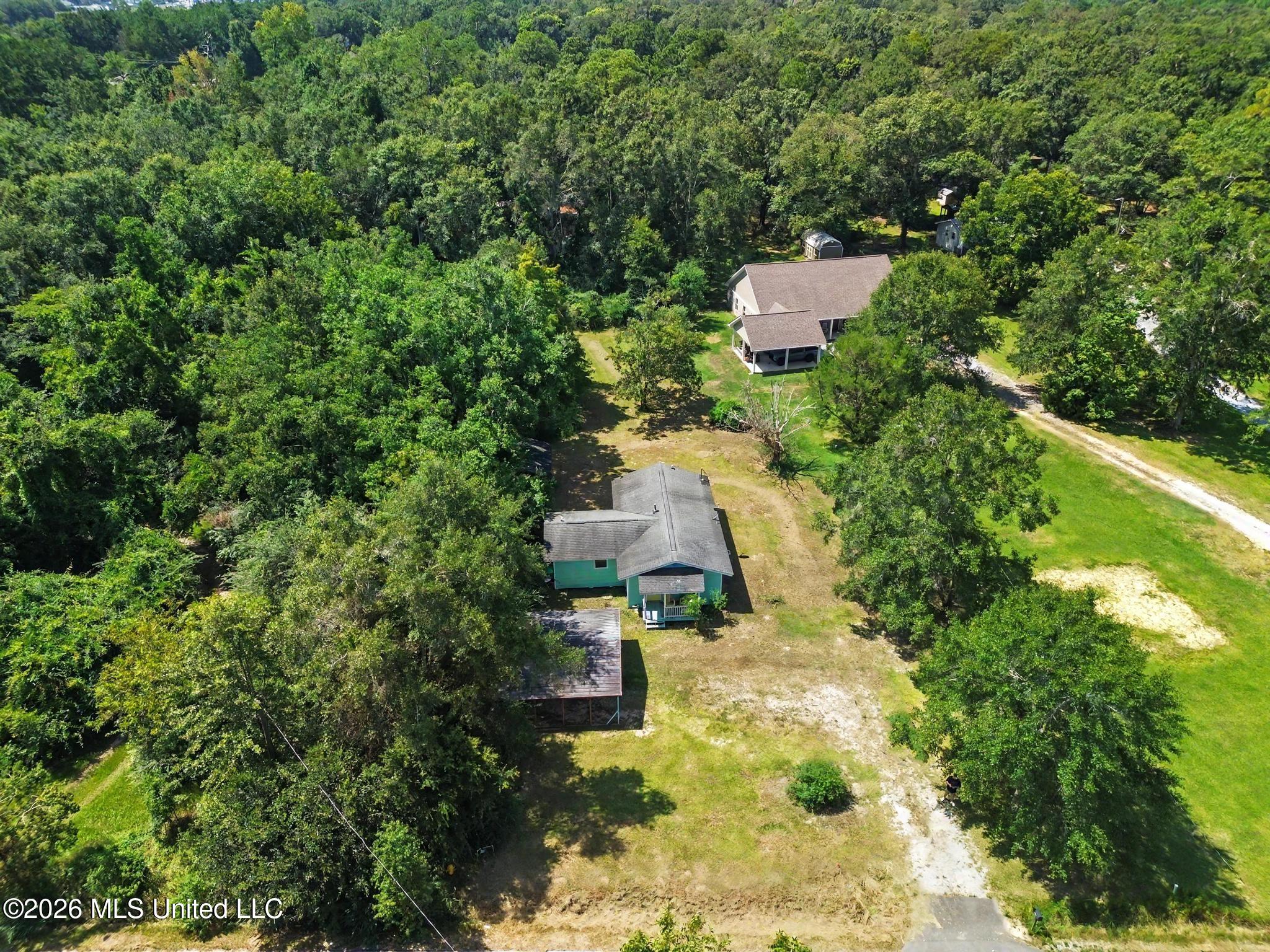 12597 Old Highway 49 Property Photo 7
