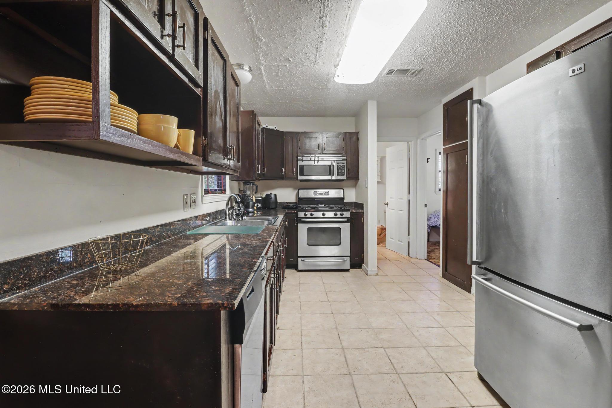 12597 Old Highway 49 Property Photo 8