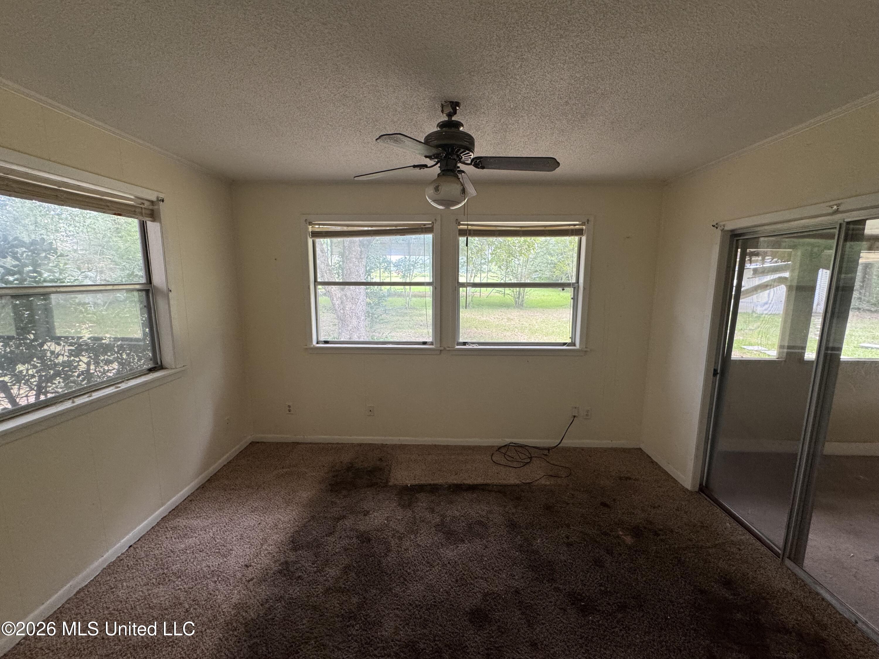724 Norwood Avenue Property Photo 7