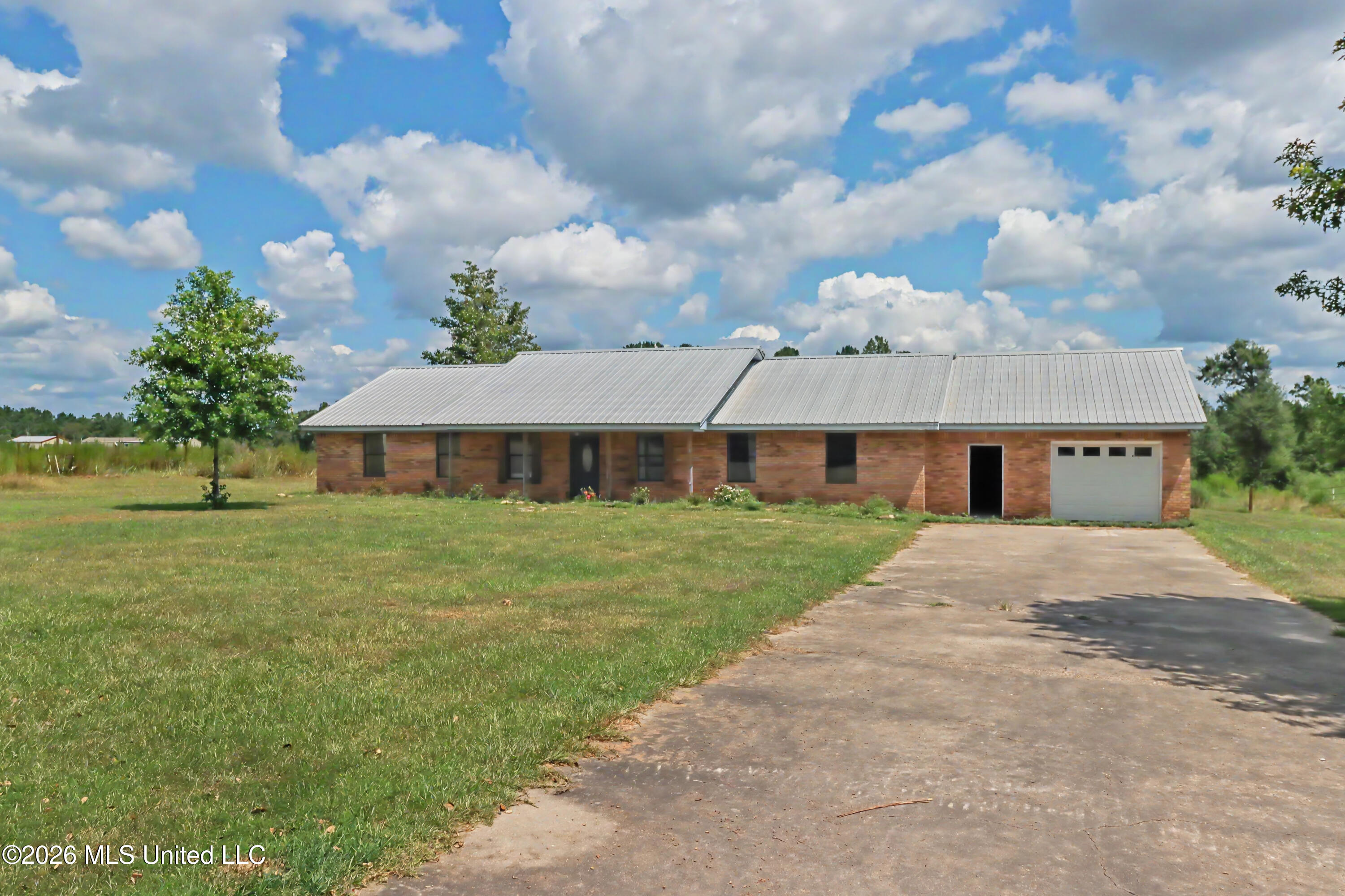 116 Levi Bryant Road Property Photo 2