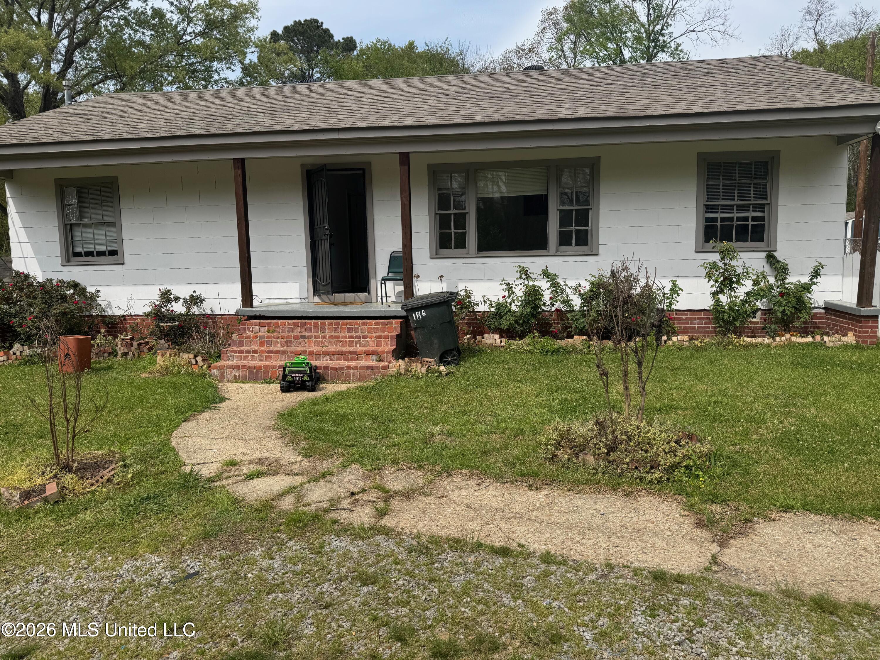 1118 W Mcdowell Road Property Photo 2