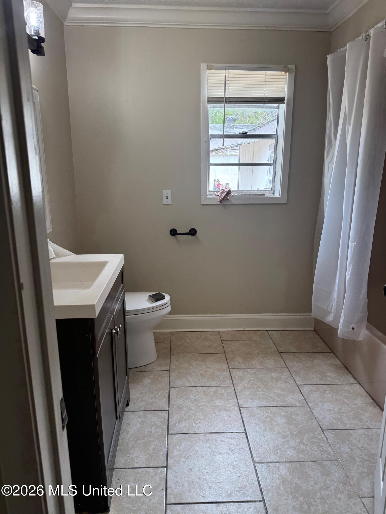 1118 W Mcdowell Road Property Photo 9
