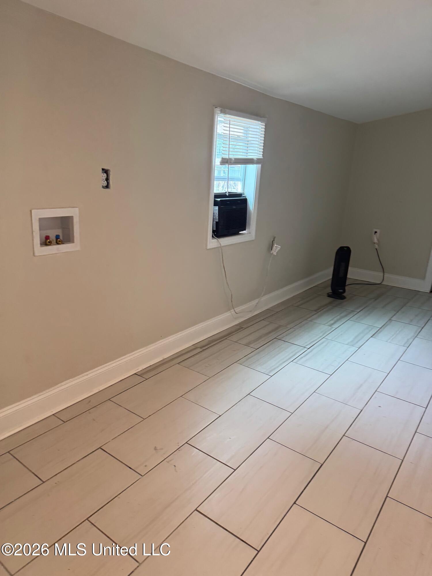 1118 W Mcdowell Road Property Photo 11