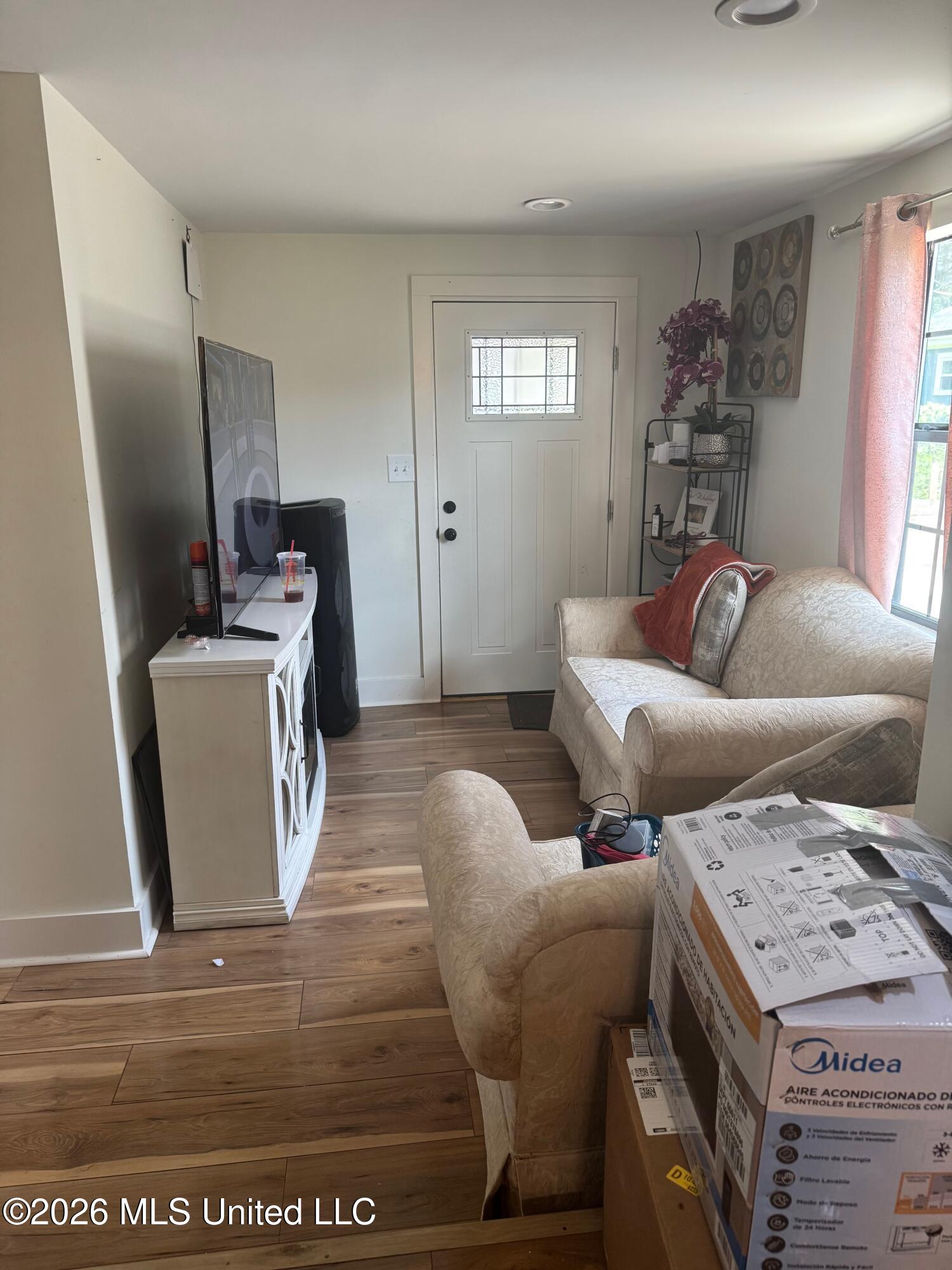 1118 W Mcdowell Road Property Photo 16