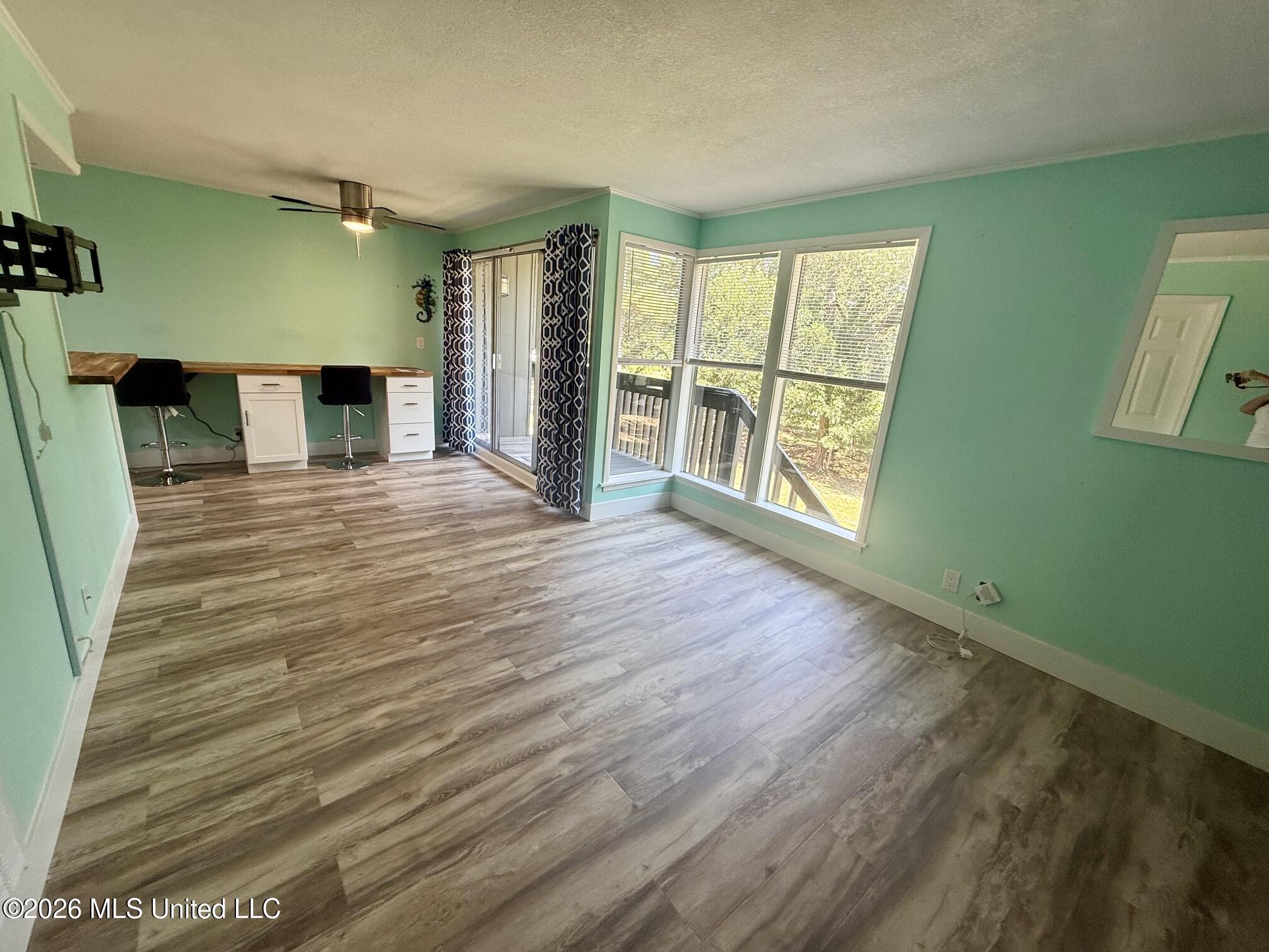 106 Lanai Village Property Photo 7