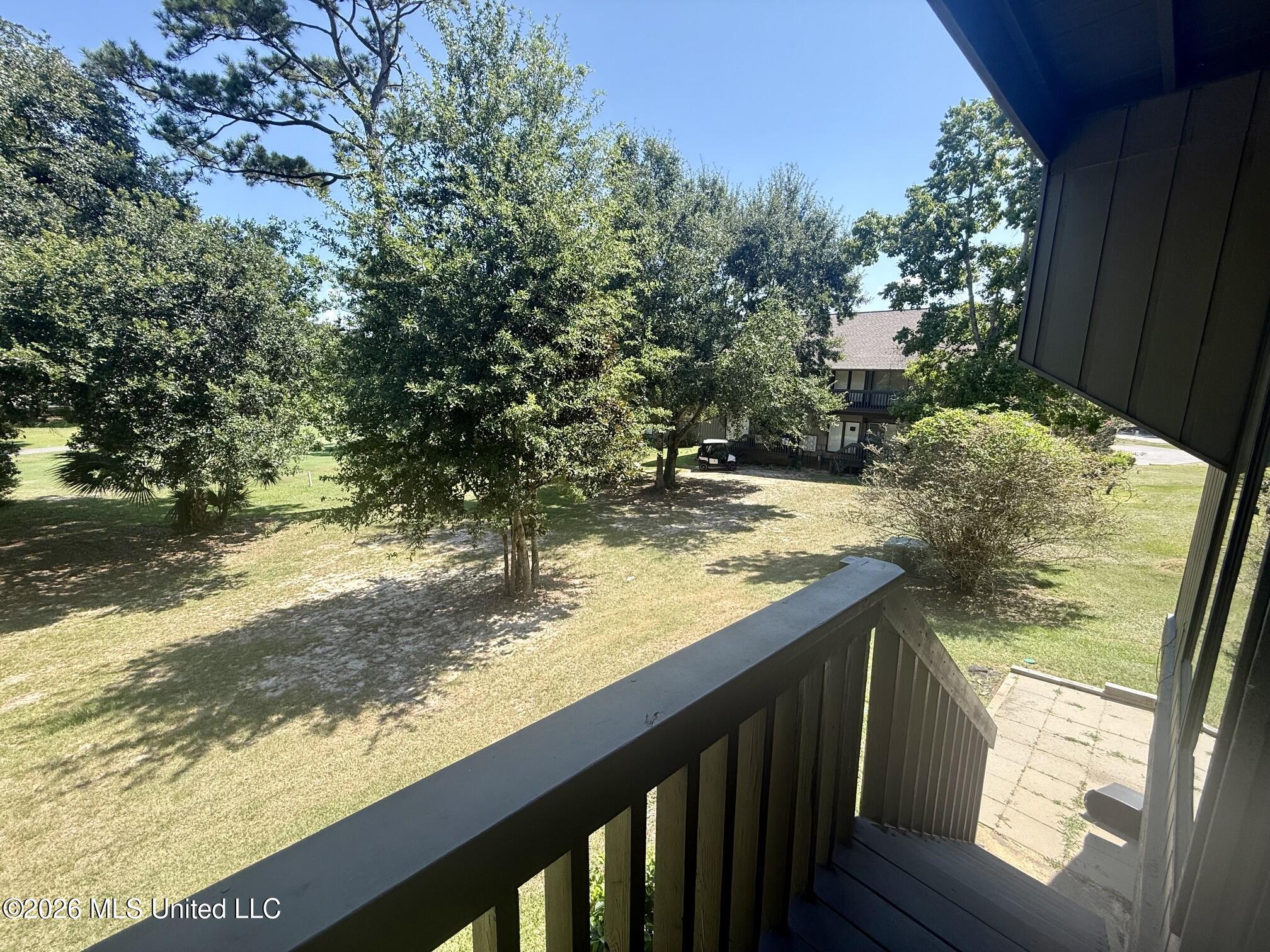 106 Lanai Village Property Photo 18