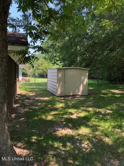 302 Hunter Drive Property Photo 20