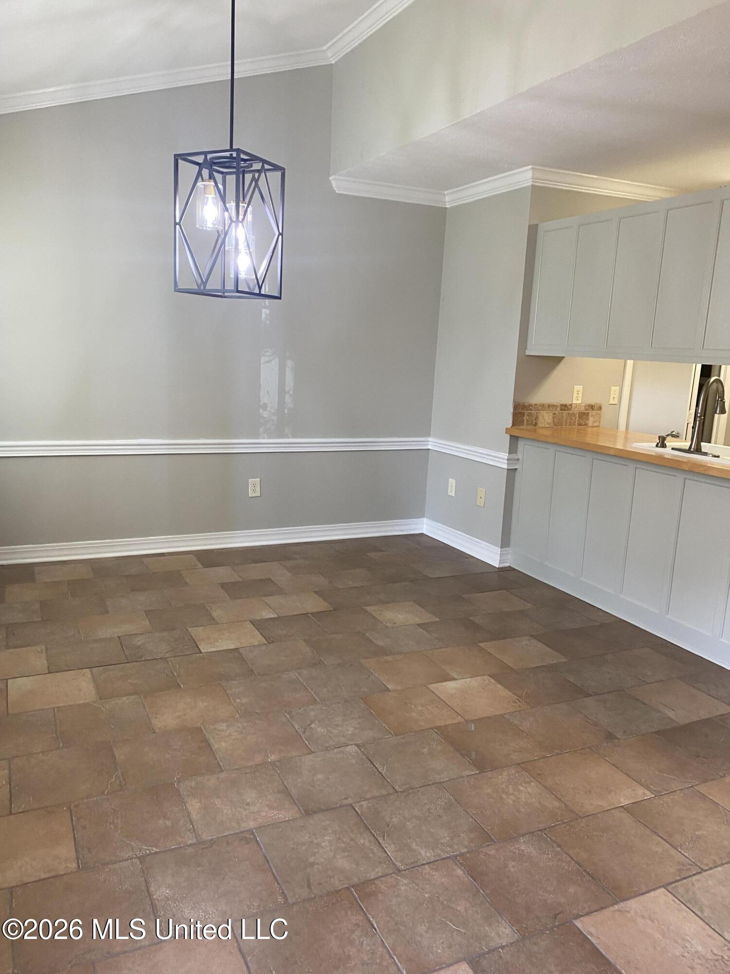55 Woodlake Drive Property Photo 21