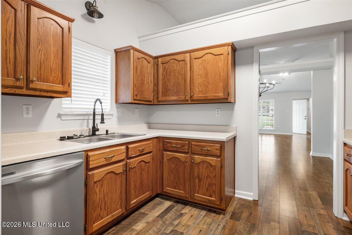5428 Bradley Drive Property Photo 11
