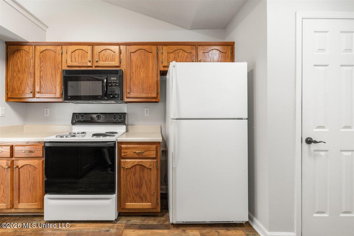 5428 Bradley Drive Property Photo 12