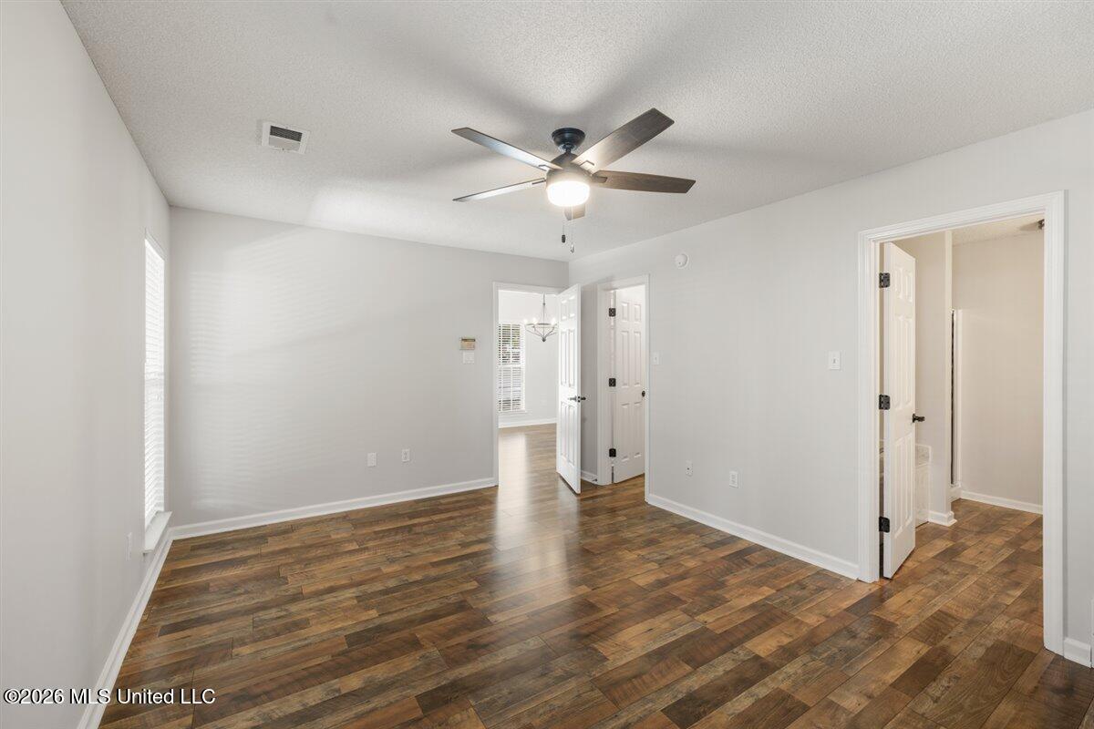 5428 Bradley Drive Property Photo 15
