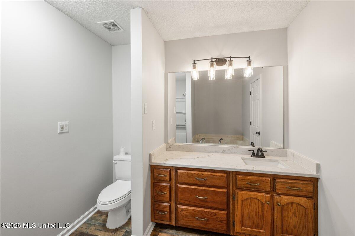 5428 Bradley Drive Property Photo 16