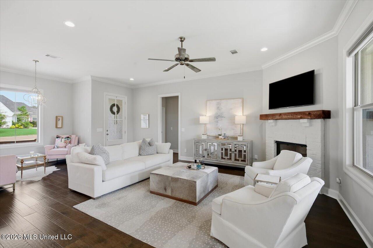 105 Shore View Drive Property Photo 8