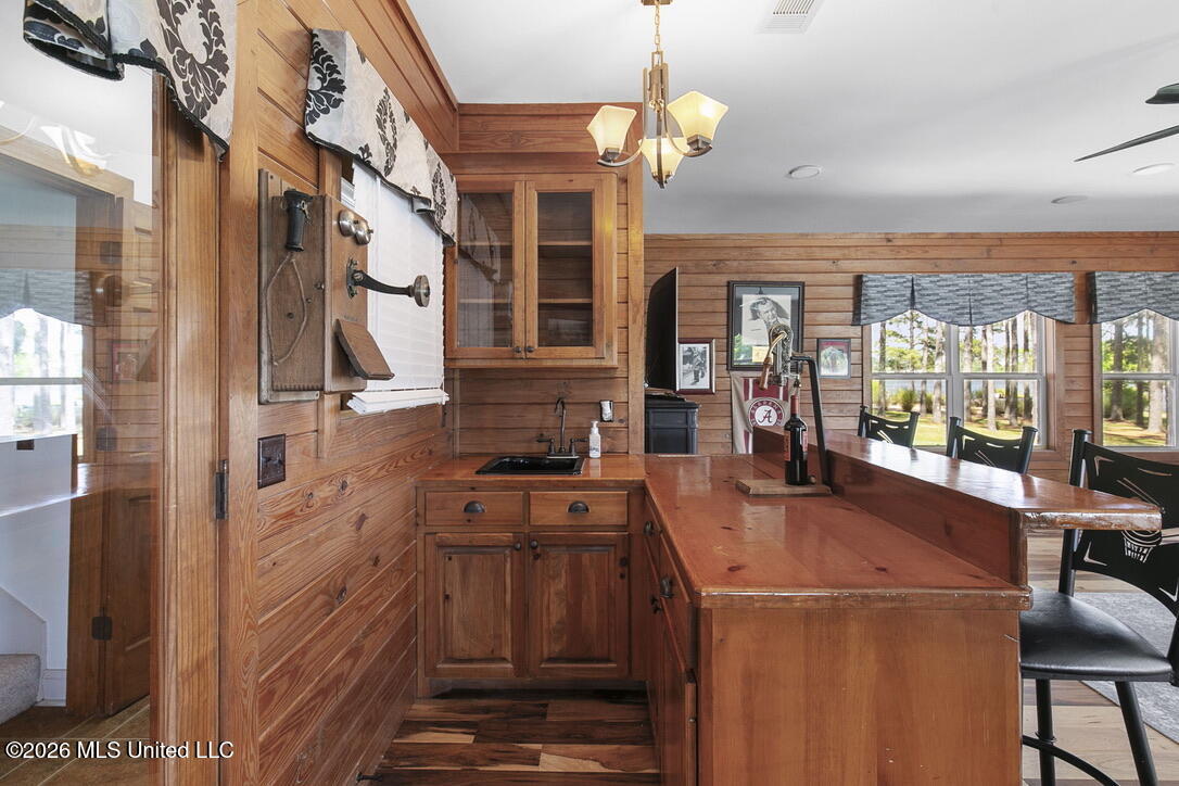 130 Pine Lake Cove Property Photo 23