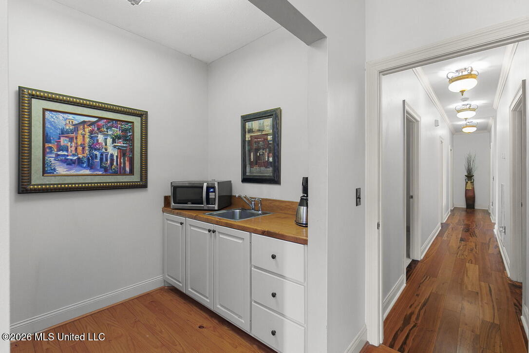 130 Pine Lake Cove Property Photo 29